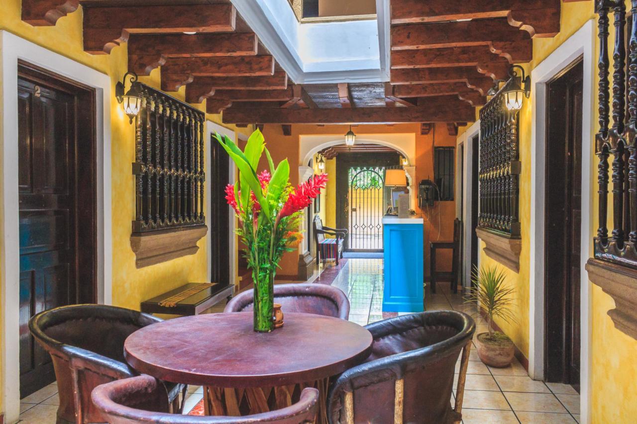 Hotel Casa Santa Lucia Antigua ภายนอก รูปภาพ