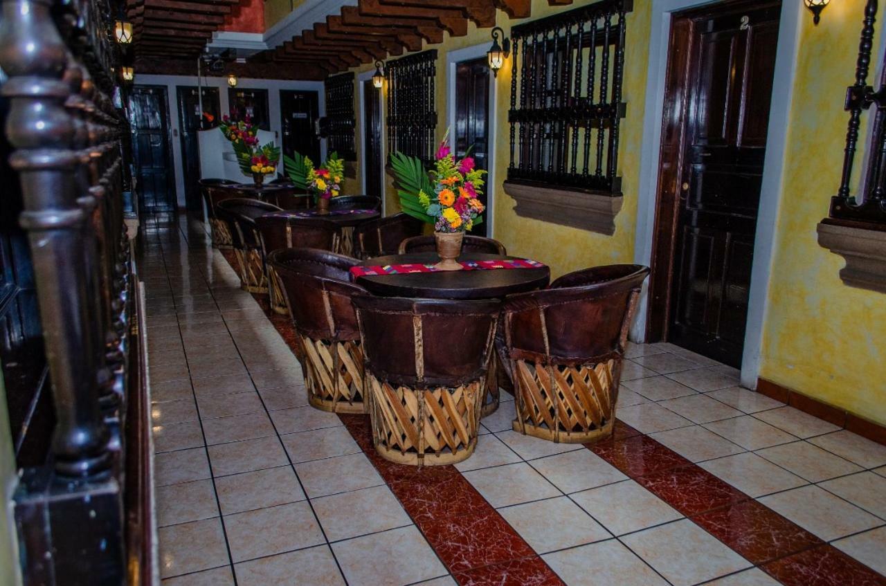 Hotel Casa Santa Lucia Antigua ภายนอก รูปภาพ