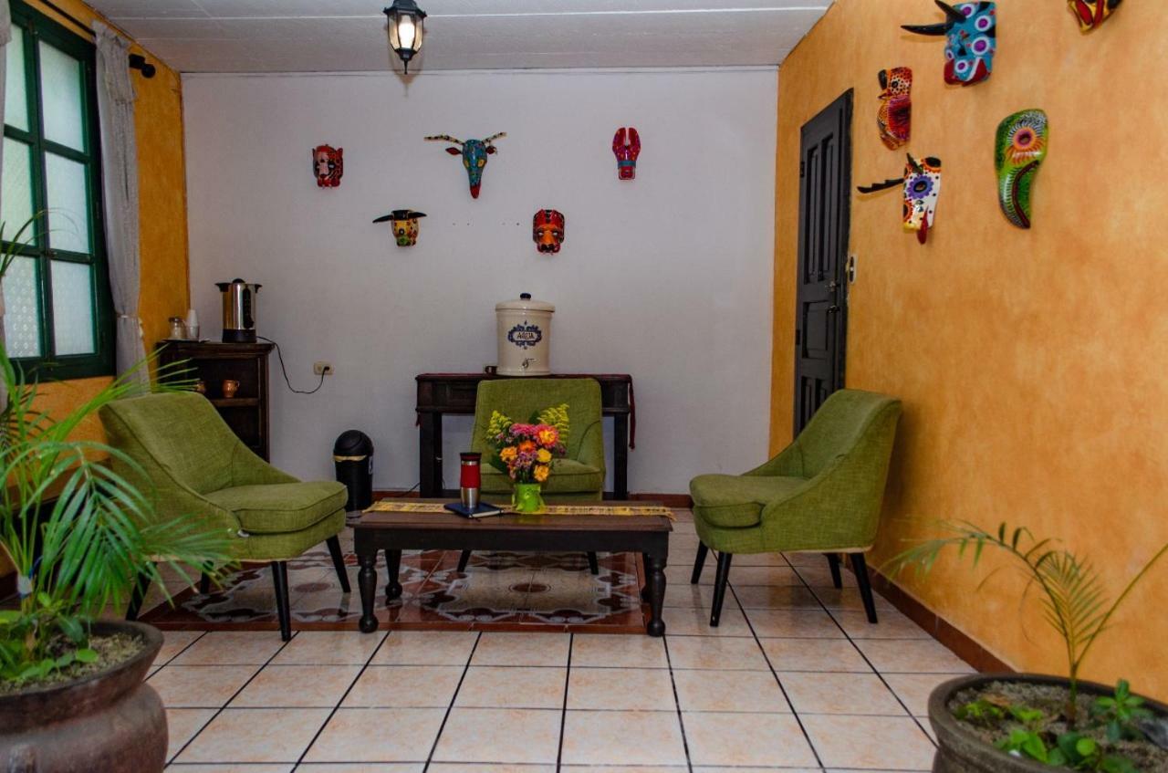 Hotel Casa Santa Lucia Antigua ภายนอก รูปภาพ