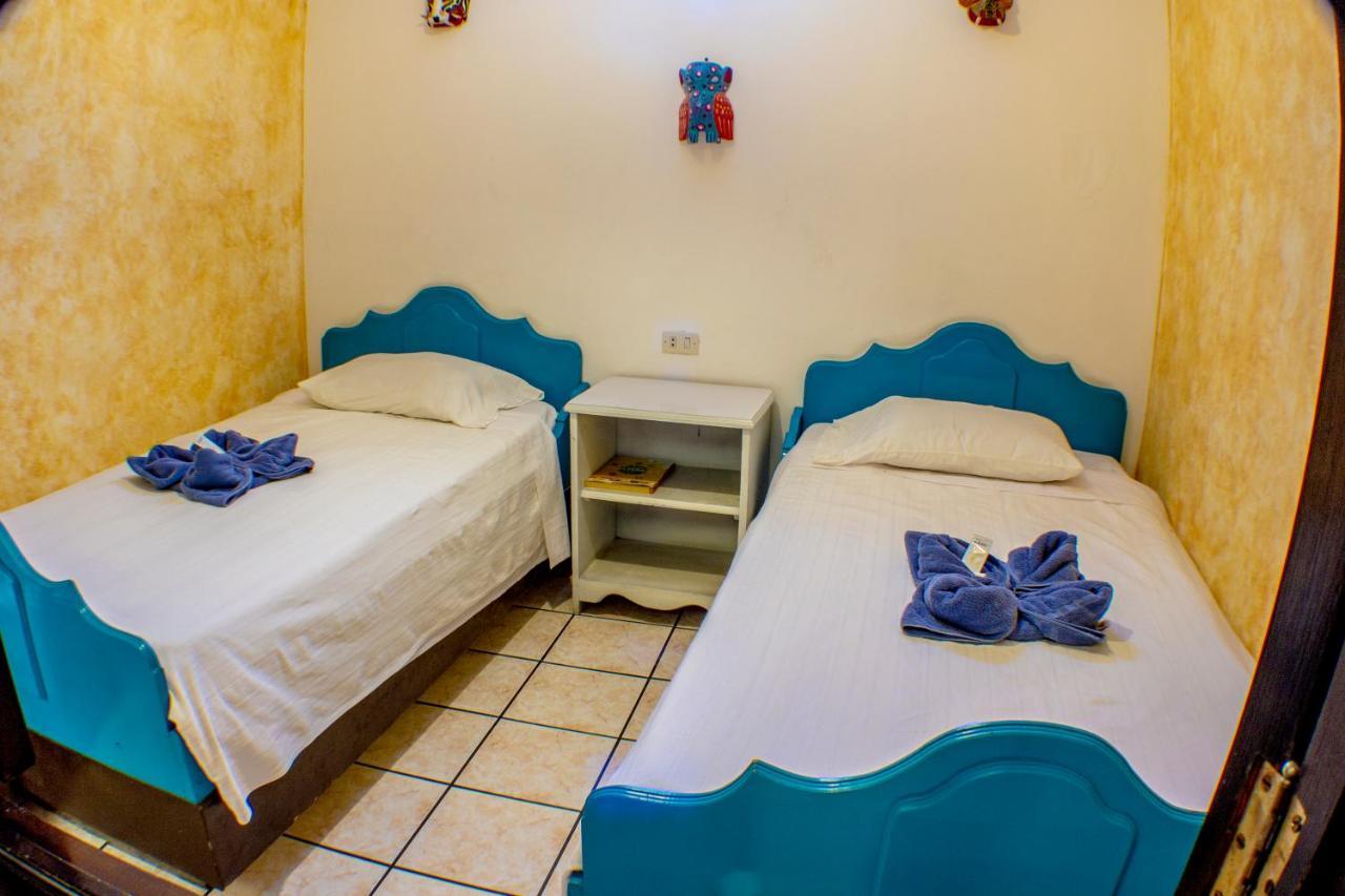 Hotel Casa Santa Lucia Antigua ภายนอก รูปภาพ