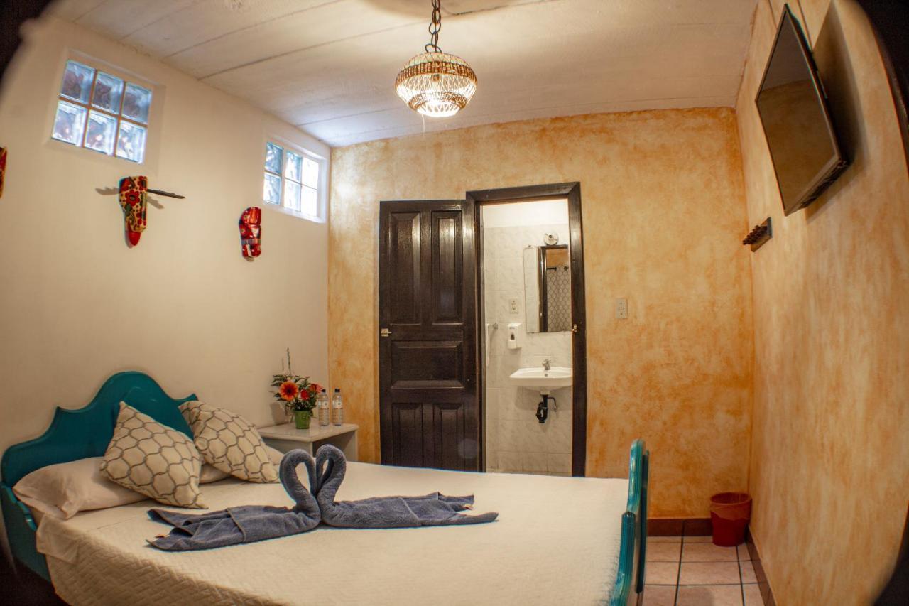 Hotel Casa Santa Lucia Antigua ภายนอก รูปภาพ